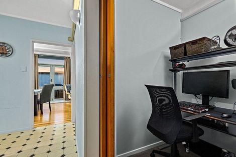 Photo of property in 5/340 Te Atatu Road, Te Atatu South, Auckland, 0610