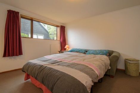 Photo of property in 73a Wynyard Crescent, Fernhill, Queenstown, 9300