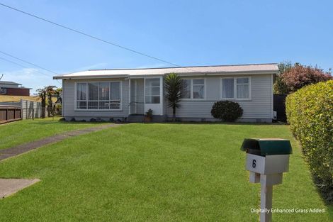 Photo of property in 6 Mahoe Place, Gonville, Whanganui, 4501