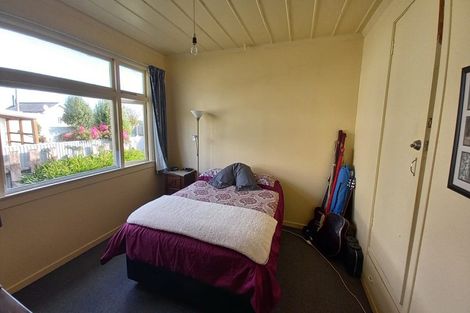 Photo of property in 19 Main Road, Tuatapere, 9620