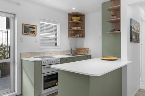 Photo of property in 2/21 The Mall, Mount Maunganui, 3116