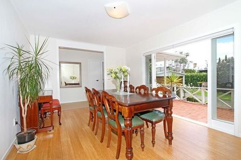 Photo of property in 126 Hinemoa Street, Birkenhead, Auckland, 0626