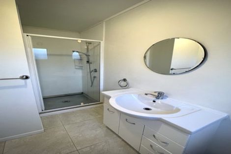Photo of property in 448a Point Chevalier Road, Point Chevalier, Auckland, 1022
