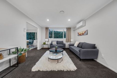 Photo of property in 8 George Arthur Place, Pukekohe, 2120