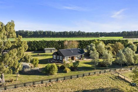 Photo of property in 810 Hoskyns Road, West Melton, Christchurch, 7675