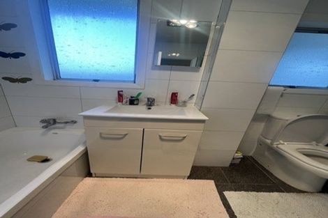 Photo of property in 5 Whenua View, Titahi Bay, Porirua, 5022