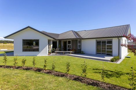 Photo of property in 19 Wai Terrace, Wharewaka, Taupo, 3330