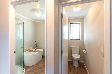 Photo of property in 35a Donovan Road, Paraparaumu Beach, Paraparaumu, 5032