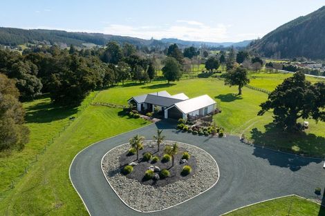 Photo of property in 51 Pigeon Valley Road, Wakefield, 7025