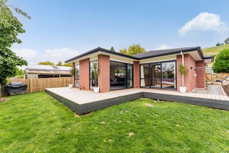 Photo of property in 86 Main South Road, Green Island, Dunedin, 9018