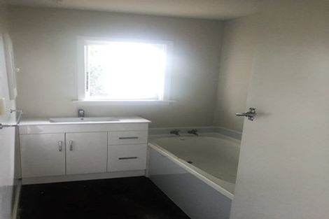 Photo of property in 1/127 Baker Street, New Brighton, Christchurch, 8083