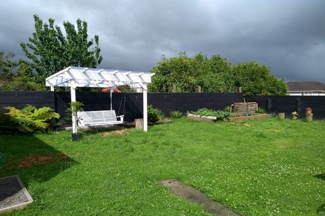 Photo of property in 2 Mahoe Street, Levin, 5510