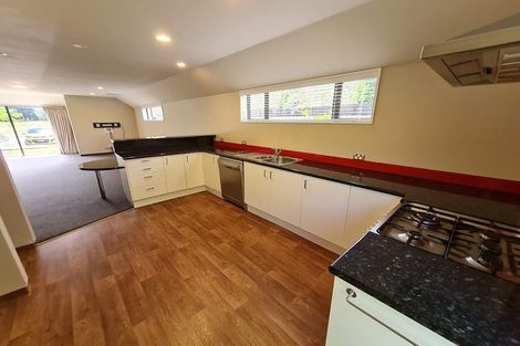 Photo of property in 4 Regalwood Close, Parklands, Christchurch, 8083