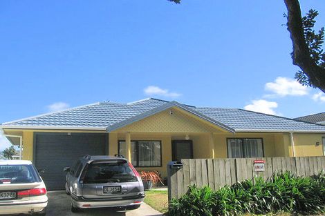 Photo of property in 16 Monorgan Road, Strathmore Park, Wellington, 6022