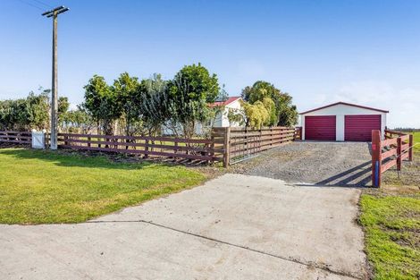Photo of property in 39 Auroa Road, Otakeho, Hawera, 4678