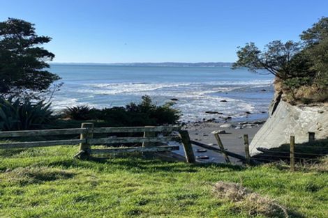 Photo of property in 1119 Main Road North, Onaero, Urenui, 4383