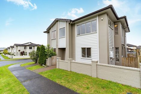 Photo of property in 115 Baverstock Road, Flat Bush, Auckland, 2016