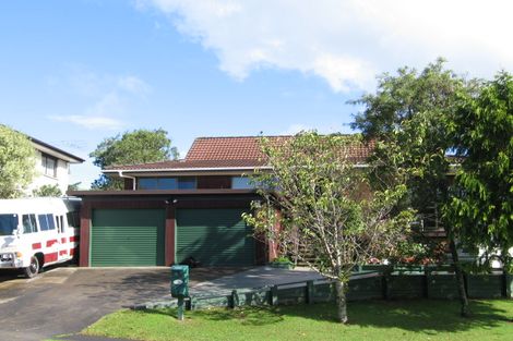 Photo of property in 13 Clipper Place, Shelly Park, Auckland, 2014