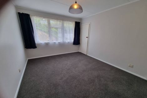 Photo of property in 92 Ironside Road, Johnsonville, Wellington, 6037