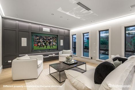 Photo of property in 13 Arawaru Avenue, Wainui, 0992