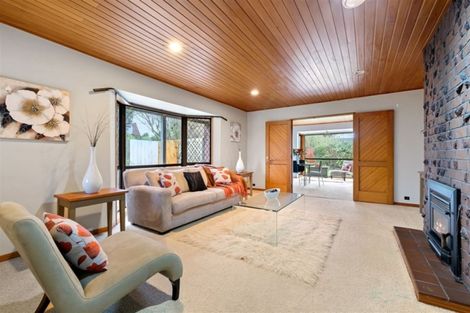 Photo of property in 32 Connemara Drive, Northwood, Christchurch, 8051