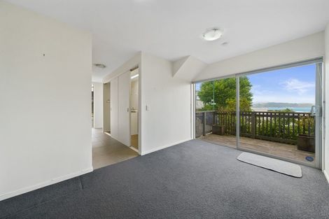 Photo of property in 3 Fore Street, Kaiwharawhara, Wellington, 6035