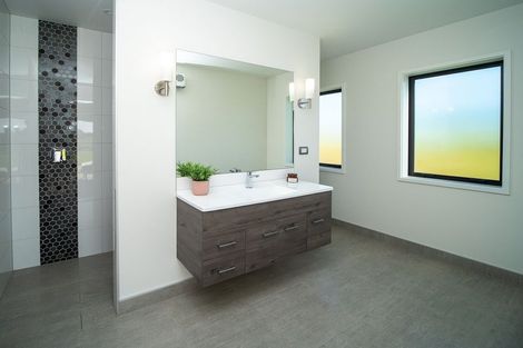 Photo of property in 64 Lakeview Lane, Mangawhai, 0573