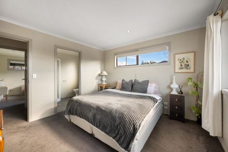 Photo of property in 9 Perrow Street, Wanaka, 9305