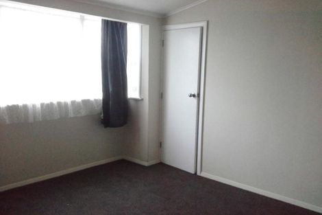 Photo of property in 6 Cook Street, Marfell, New Plymouth, 4310