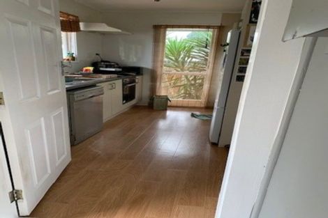 Photo of property in 100 Kitchener Road, Waiuku, 2123