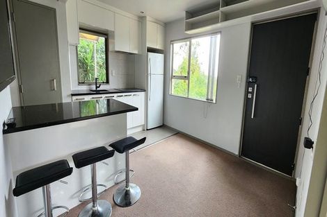 Photo of property in 14 Bruce Road, Glenfield, Auckland, 0629