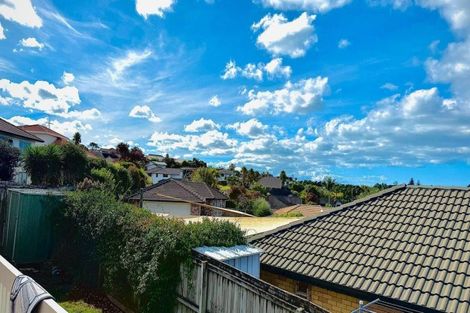 Photo of property in 33 Blue Heron Rise, Stanmore Bay, Whangaparaoa, 0932