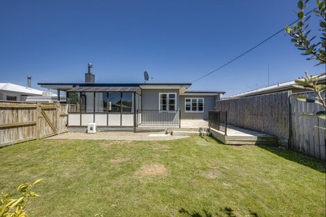 Photo of property in 2/1 Murphy Road, Taradale, Napier, 4112