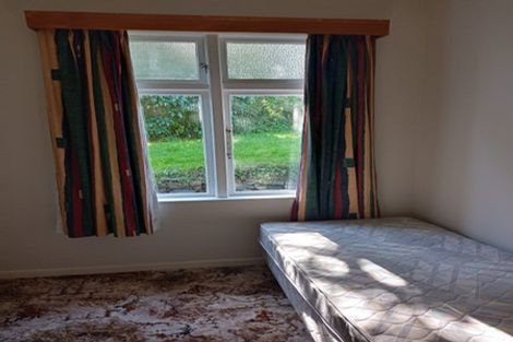 Photo of property in 12 Clifford Street, Dalmore, Dunedin, 9010