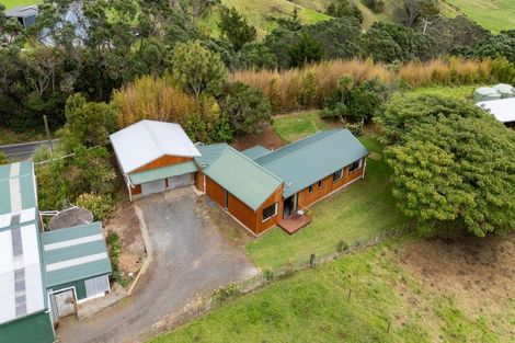 Photo of property in 2160 Awhitu Road, Pollok, Waiuku, 2684