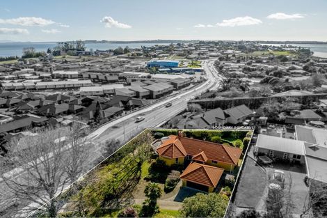 Photo of property in 197a Omokoroa Road, Omokoroa, 3114