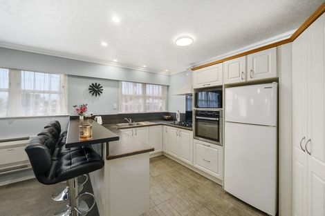 Photo of property in 21 Rata Street, Wainuiomata, Lower Hutt, 5014