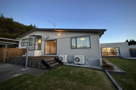 Photo of property in 77 Nichol Street, Heidelberg, Invercargill, 9812