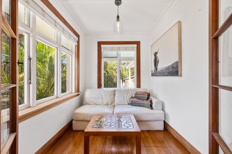 Photo of property in 59 York Street, Picton, 7220