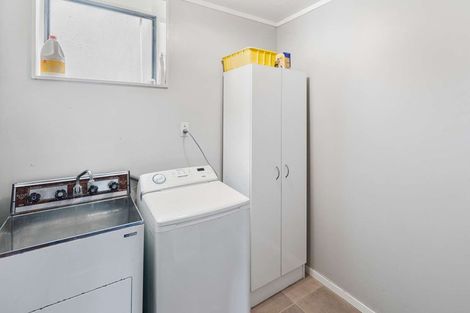 Photo of property in 87 Great North Road, Saint Johns Hill, Whanganui, 4501