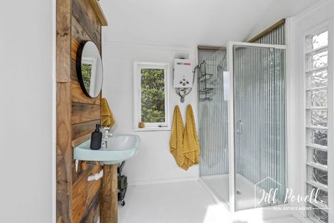 Photo of property in 611 Bickerstaffe Road, Maungaturoto, 0587