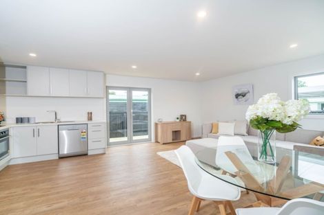 Photo of property in 51 Effingham Street, North New Brighton, Christchurch, 8083