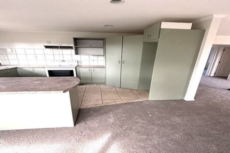 Photo of property in 14 Arrowsmith Drive, Clover Park, Auckland, 2019