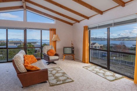 Photo of property in 24 Hinerau Grove, Waipahihi, Taupo, 3330