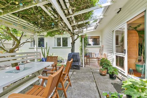 Photo of property in 66a Otaki Street, Miramar, Wellington, 6022