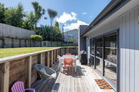 Photo of property in 2/16 Sunset Street, Hilltop, Taupo, 3330