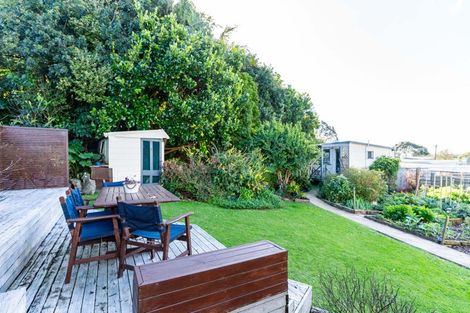 Photo of property in Plam House, 669 Pahi Road, Pahi, Paparoa, 0571