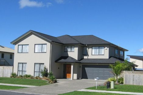 Photo of property in 65 Harbour View Road, Te Atatu Peninsula, Auckland, 0610