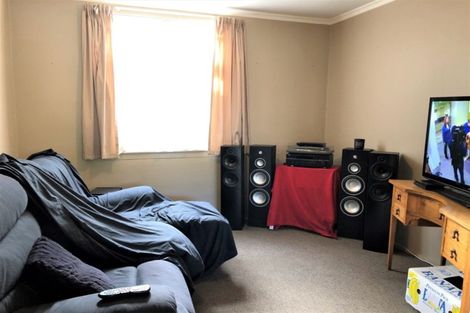 Photo of property in 16 Berry Street, Kaitangata, 9210