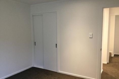 Photo of property in 1/43 Masterton Road, Rothesay Bay, Auckland, 0630